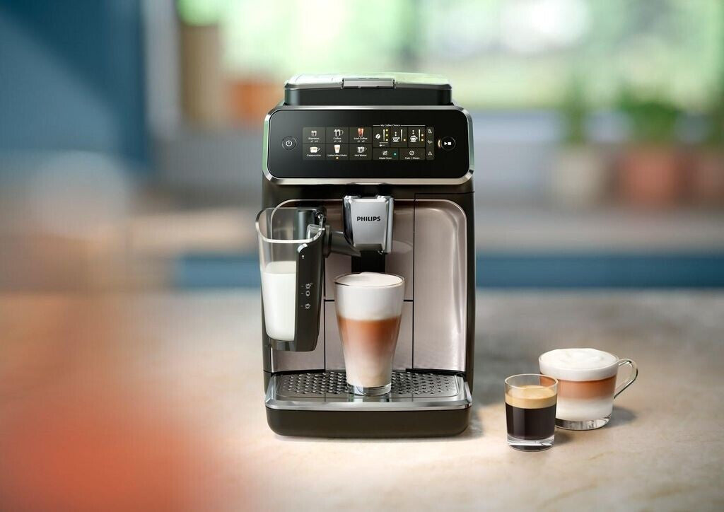 Philips Series 3300 Latte Go EP3347/90 Schwarz verchromt